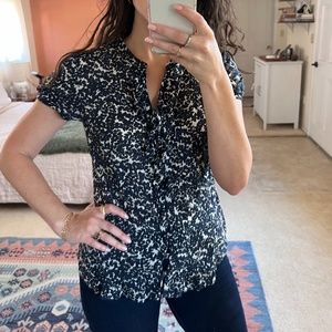 Anne Taylor short sleeve top